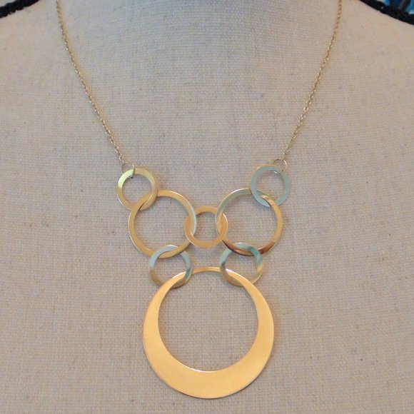 14kt YG Necklace - Picture 4 of 15